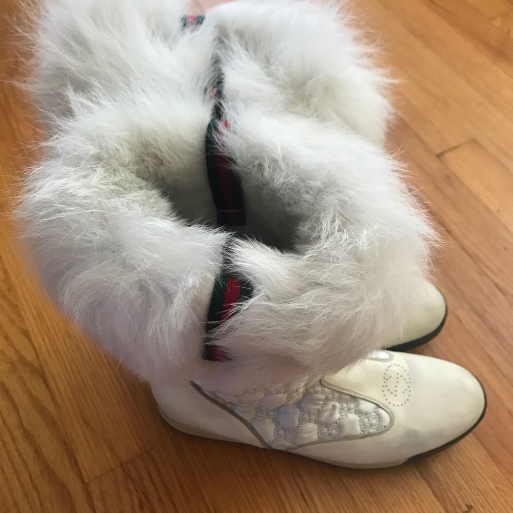 ๐ฏ Authentic GUCCI fur boots - Picture 14 of 16